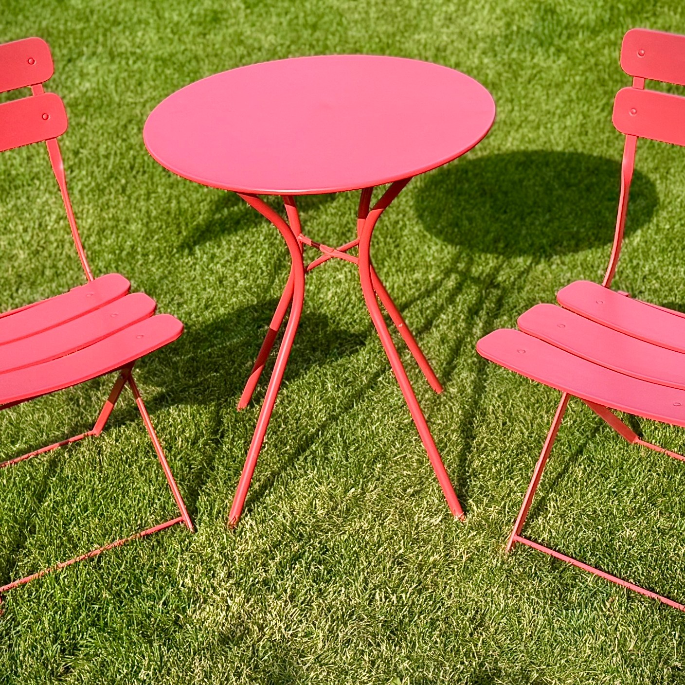 Red Bistro Table & Chairs