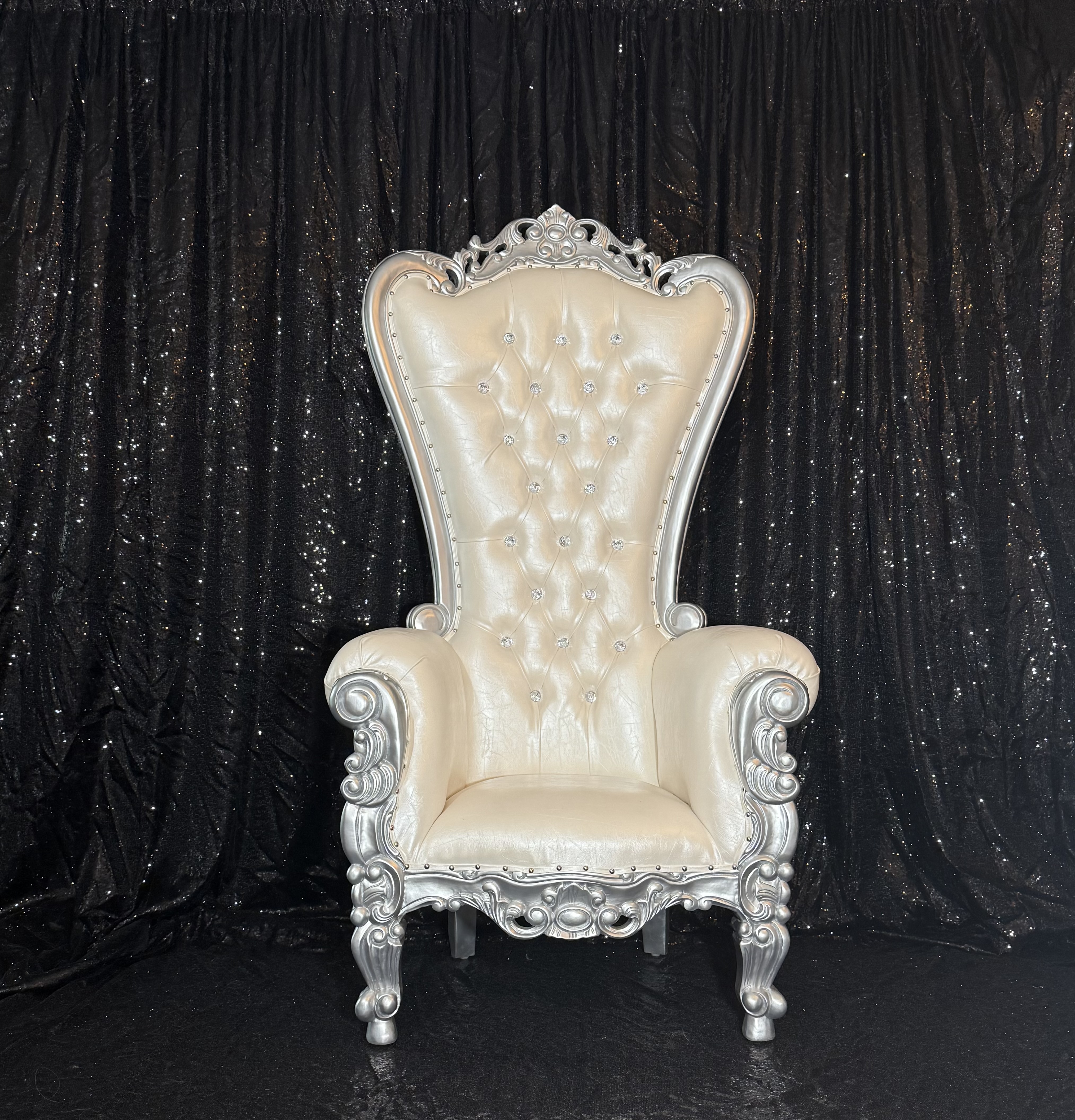 Throne Chair Une
Throne Chair Rental in Durango Colorado for Weddings Events Parties Quinceañera Wedding Graduation Continuation Ceremony Birthday Party